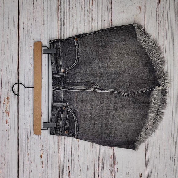 We The Free Dresses & Skirts - We The Free Free People "Size 26" Women's Dark Gray Frayed Hem Denim Skirt